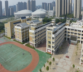 百色市右江区龙景第三小学