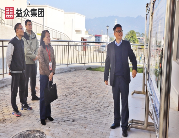 百色实体经济服务员右江工作分队到右江区乡镇供水工程永乐水厂调研