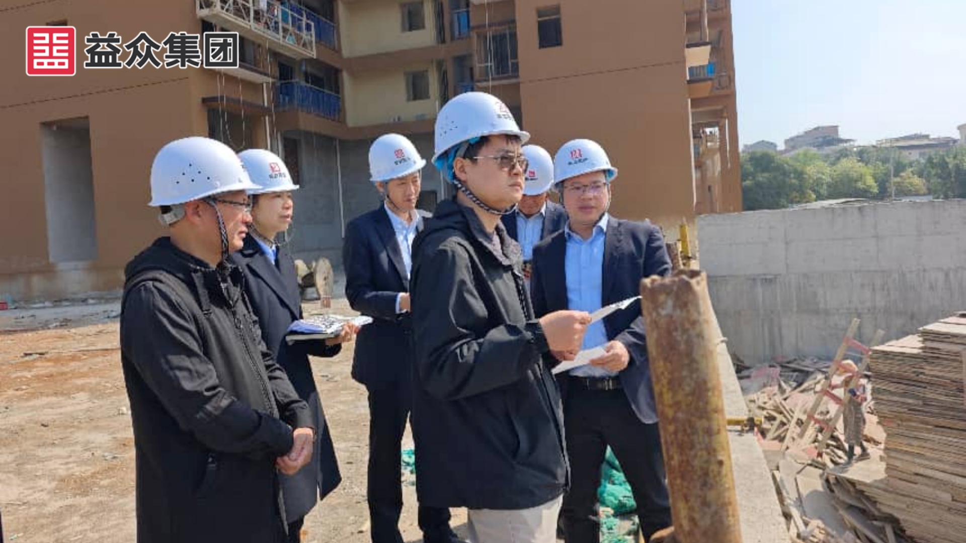 益众玺樾图片2-中间国资副主任吴和彪_副本